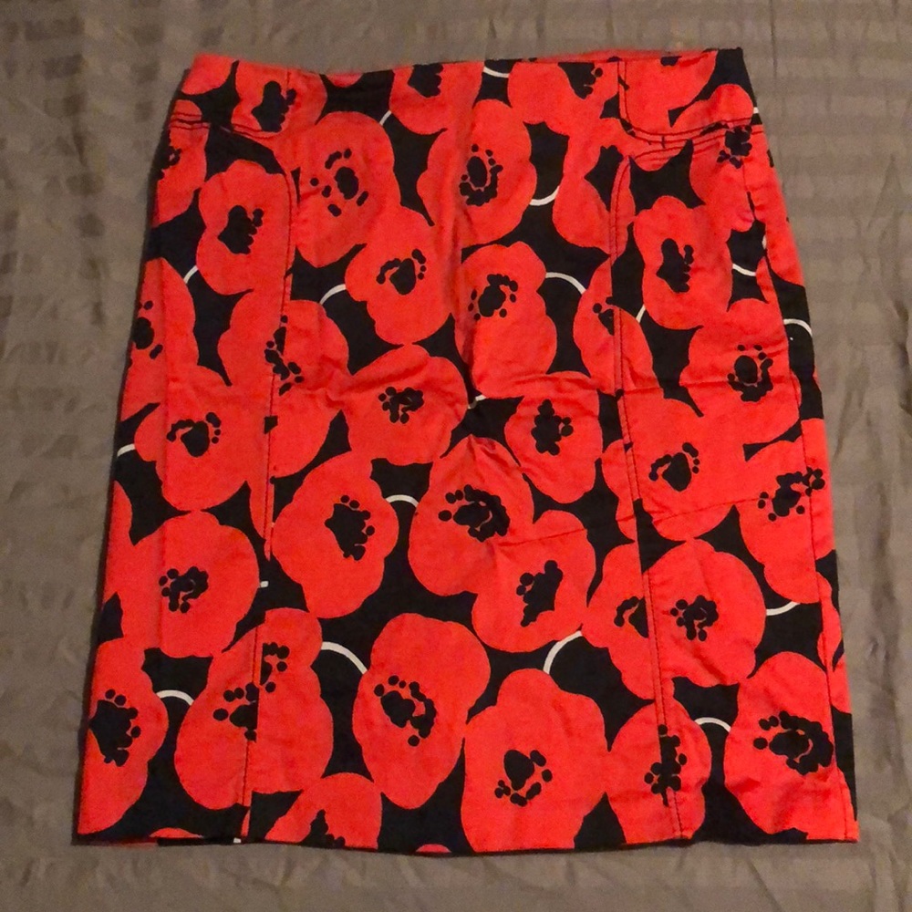 Red and black print